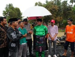 Bupati Pelalawan Tinjau Lokasi Kebakaran Pasar Kuala Semundam Dan Salurkan Bantuan
